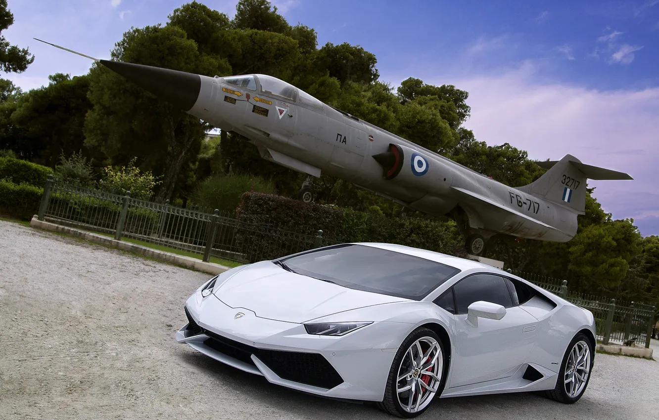 Фото обои Lamborghini, white, plane, Huracan