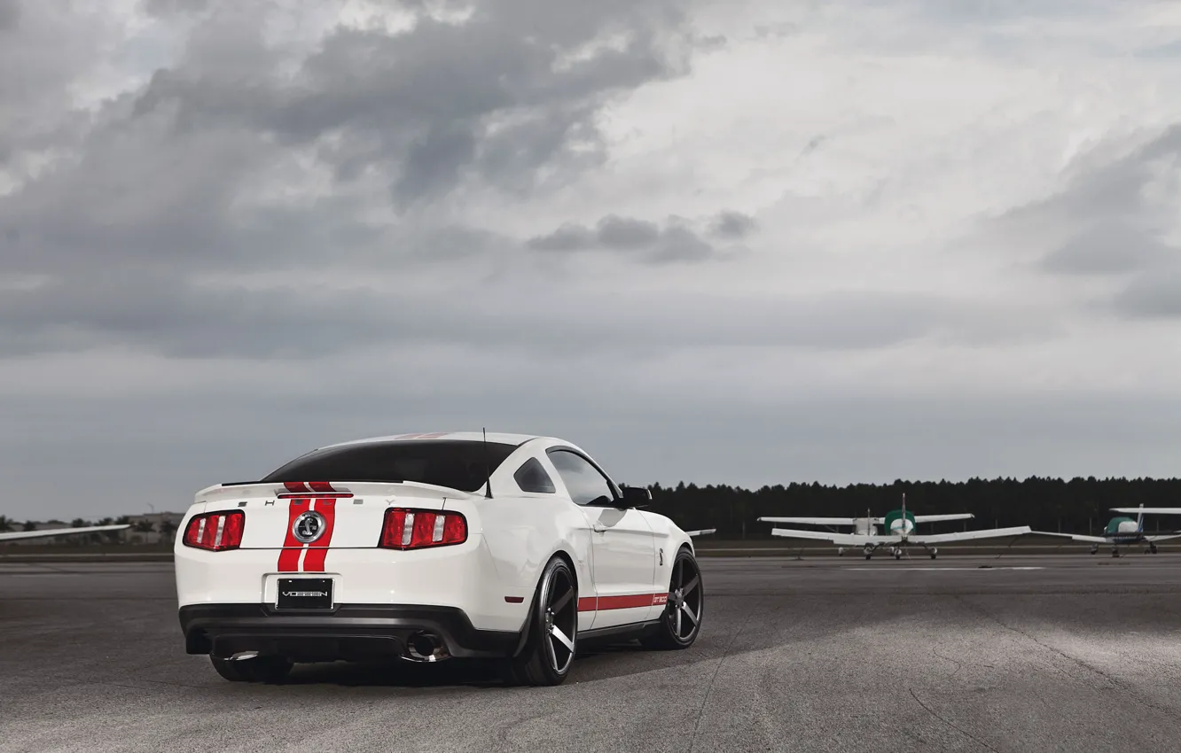 Фото обои белый, самолет, Mustang, Ford, Shelby, мустанг, мускул кар, форд