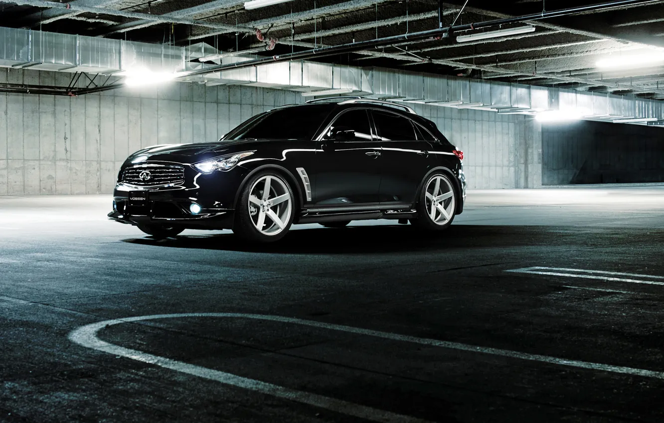 Фото обои Infiniti, парковка, black, инфинити, front, Vossen, FX 35 S