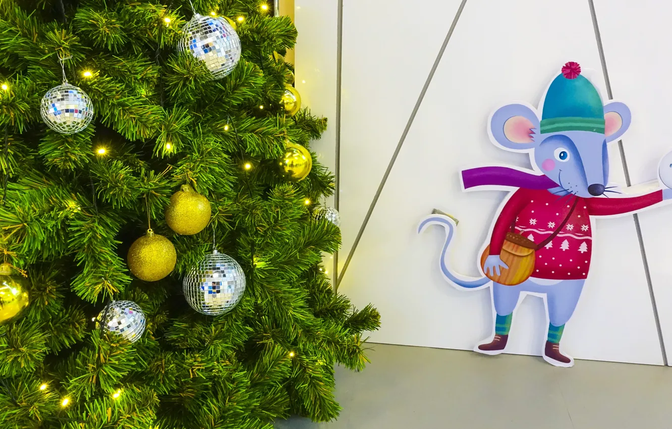 Фото обои шарики, ветки, игрушки, мышь, мышка, силуэт, Новый год, ёлка