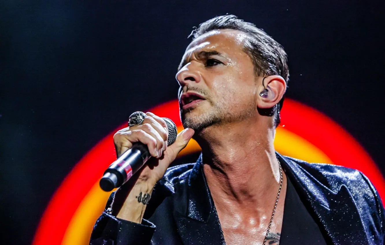 Фото обои Микрофон, Depeche Mode, David Gahan, Delta Machine, Welcome To My World