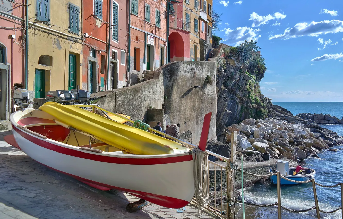 Фото обои море, лодка, дома, бухта, Италия, Риомаджоре, Чинкве-Терре