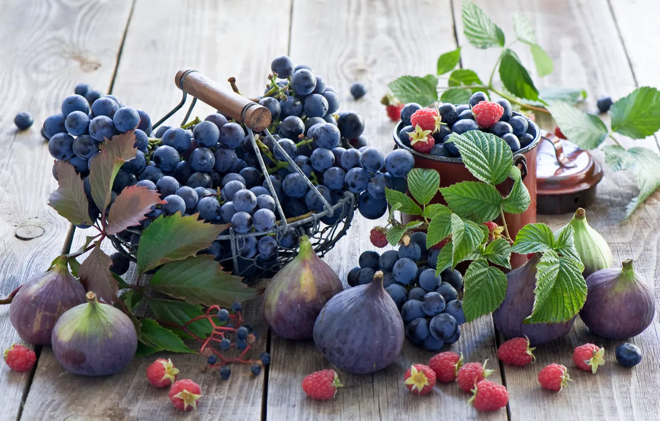 Фото обои ягоды, малина, виноград, фрукты, инжир, фиги