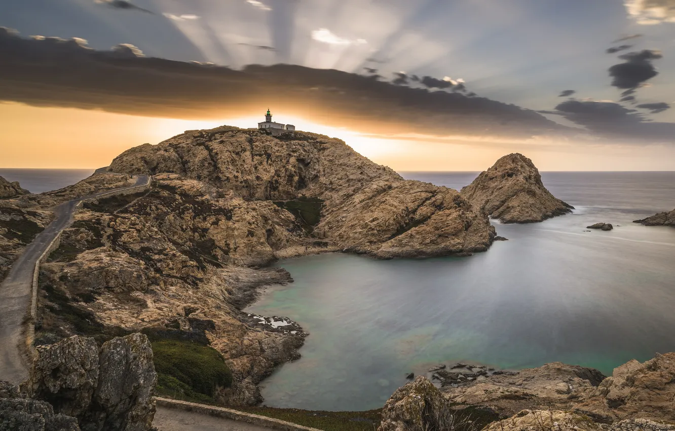 Фото обои Lighthouse, Corsica, Isula Rossa, Rencontre avec Pierrot