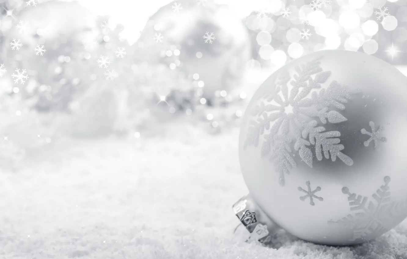 Фото обои белый, снег, снежинки, игрушка, шар, Новый Год, Рождество, Christmas
