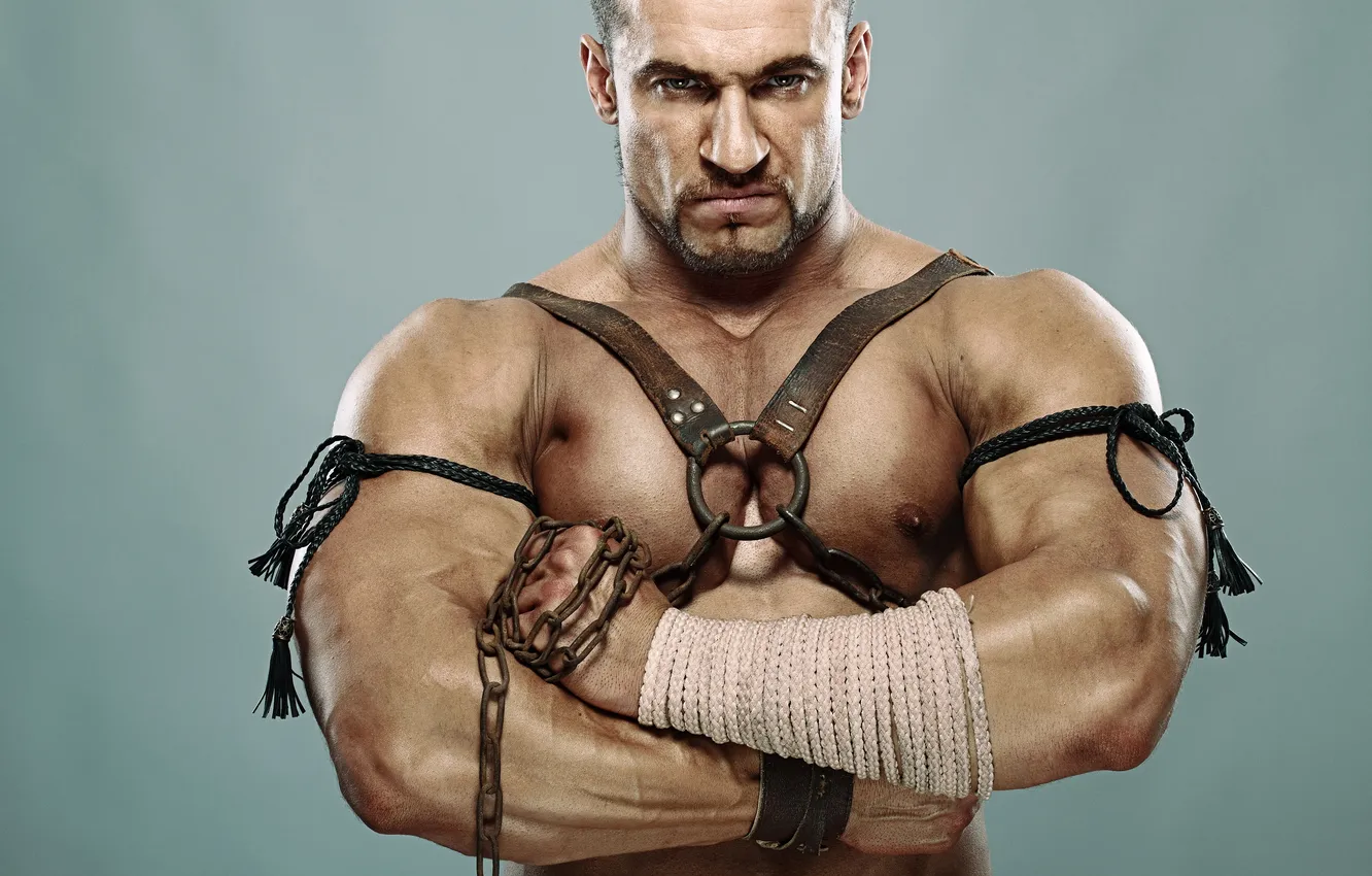 Фото обои eyes, muscles, gladiator, leather straps
