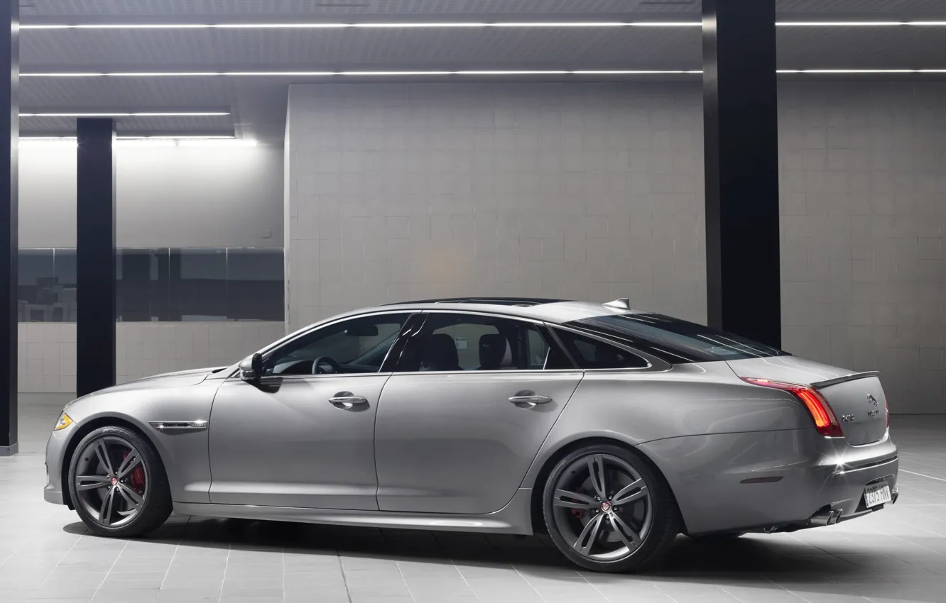 Фото обои Jaguar, двери, автомобиль, вид сбоку, XJR