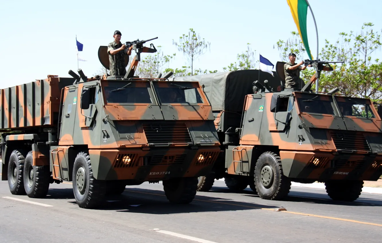 Фото обои soldier, Brazil, .50, machine gun, armed forces, Brazilian army, Brazilian company, Artillery SaTuration ROcket System