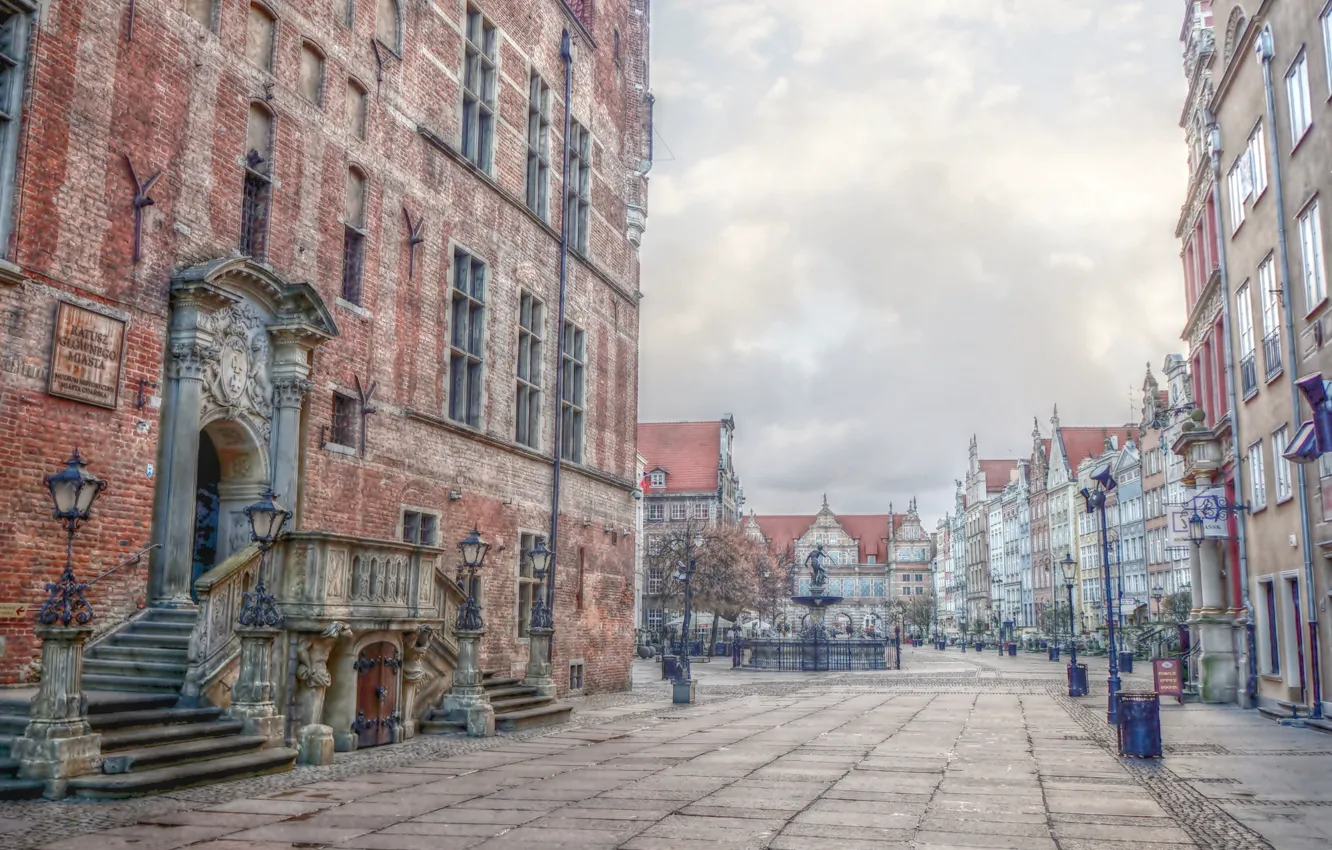 Фото обои street, building, poland, gdańsk