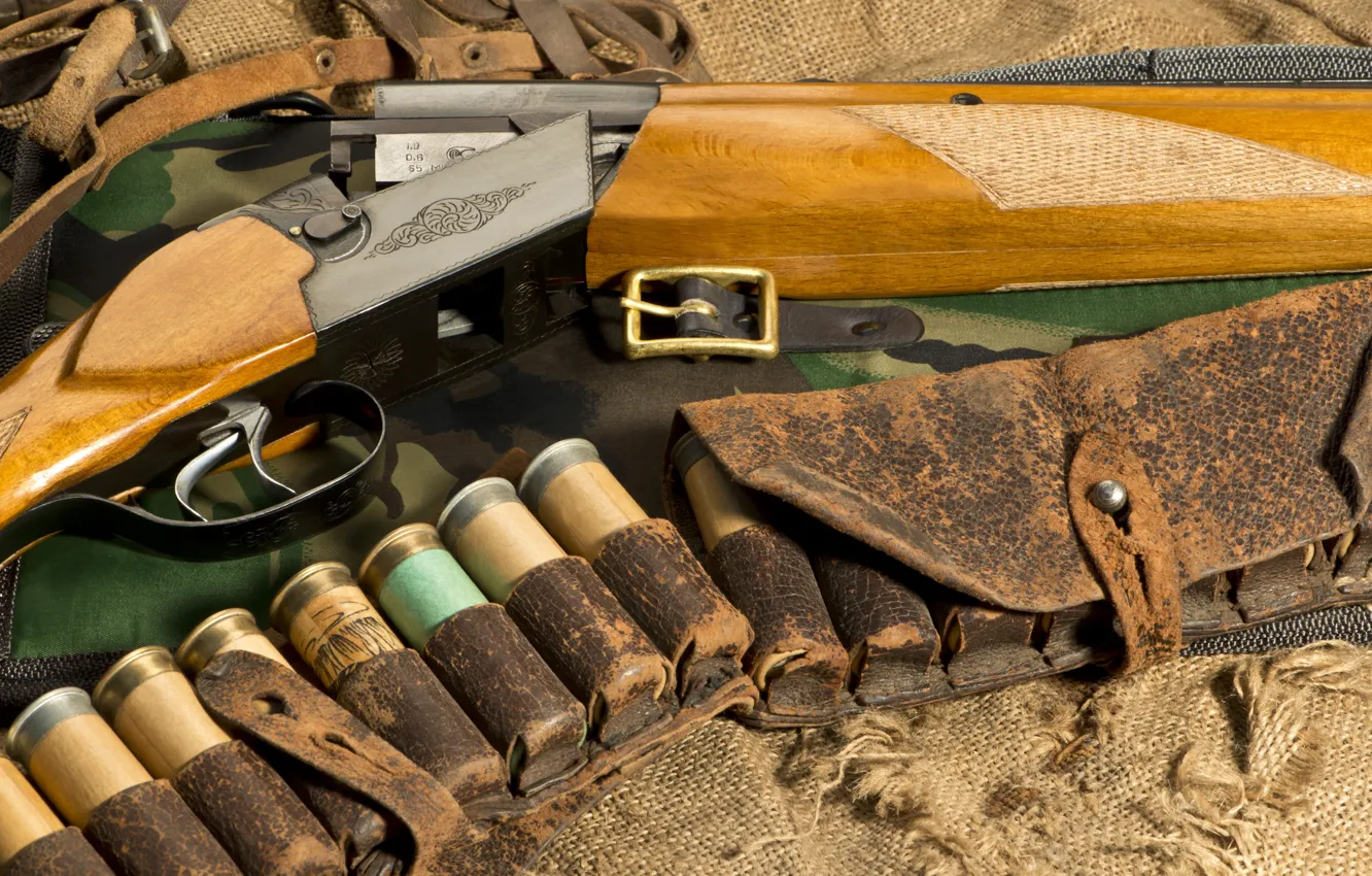 Фото обои охота, камуфляж, ружье, ремень, винтовка, гравировка, снаряжение, амуниция