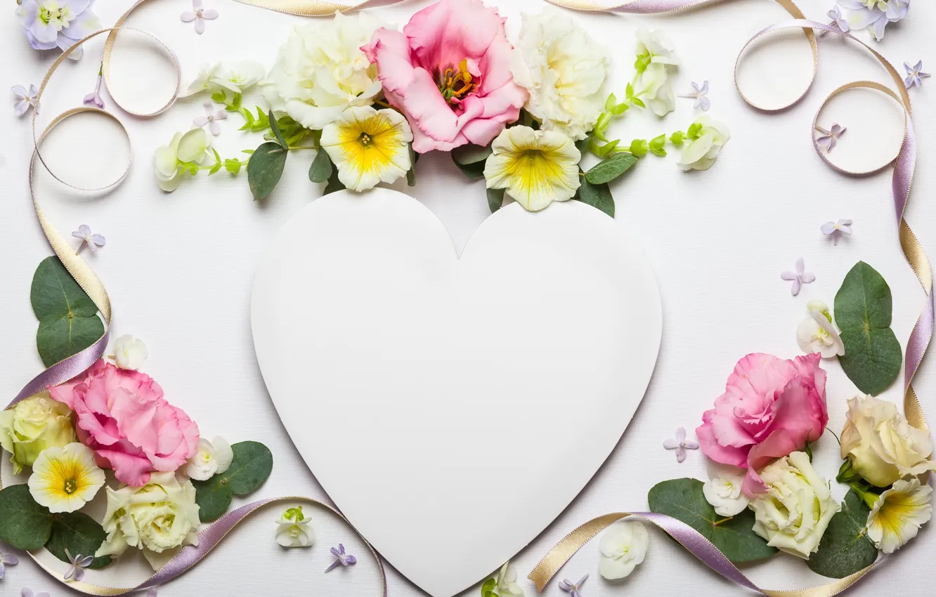 Фото обои цветы, сердце, лента, love, heart, wood, pink, flowers