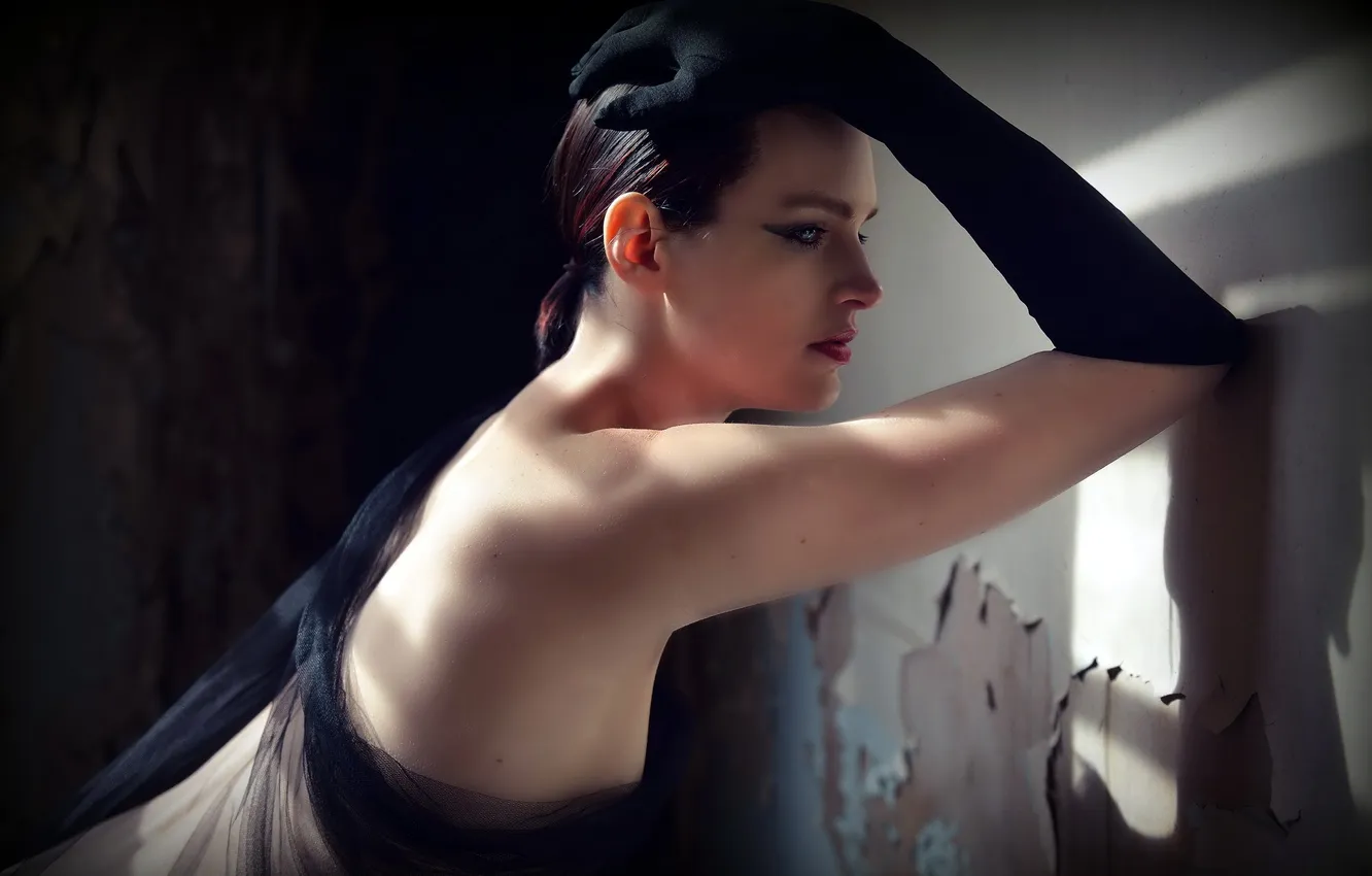 Фото обои девушка, поза, Becky Burton