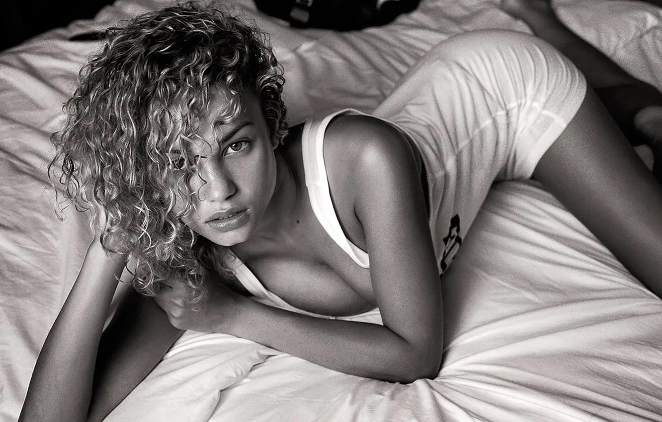 Фото обои майка, model, Ste Bertram Rose