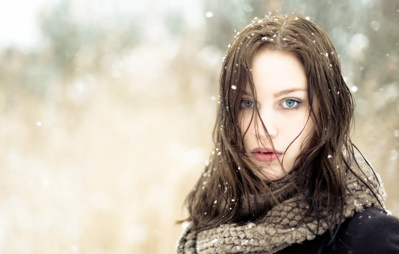 Фото обои Winter, Snow, Portrait, Outdoor, Ana-Carolina, Ruit
