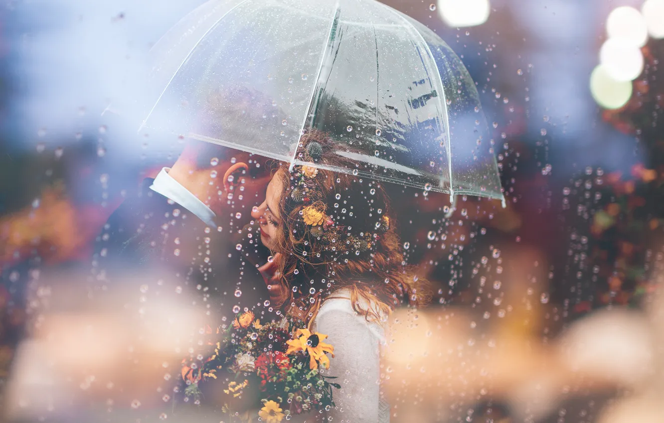 Фото обои Любовь, Дождь, Зонтик, Ливень