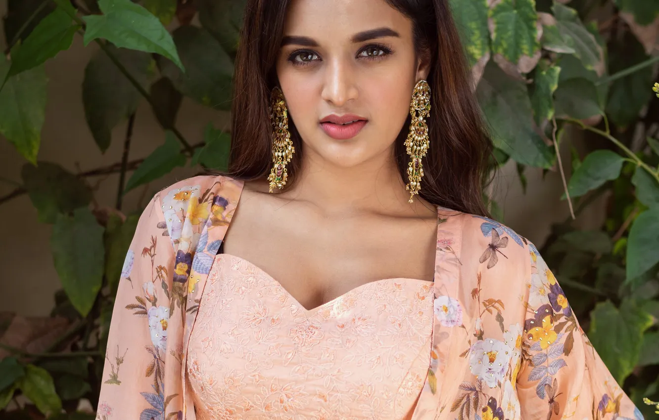 Фото обои Bokeh, Portrait, Makeup, Clothes, Earrings, Nidhhi Agerwal, Indian actress, Mini Dress