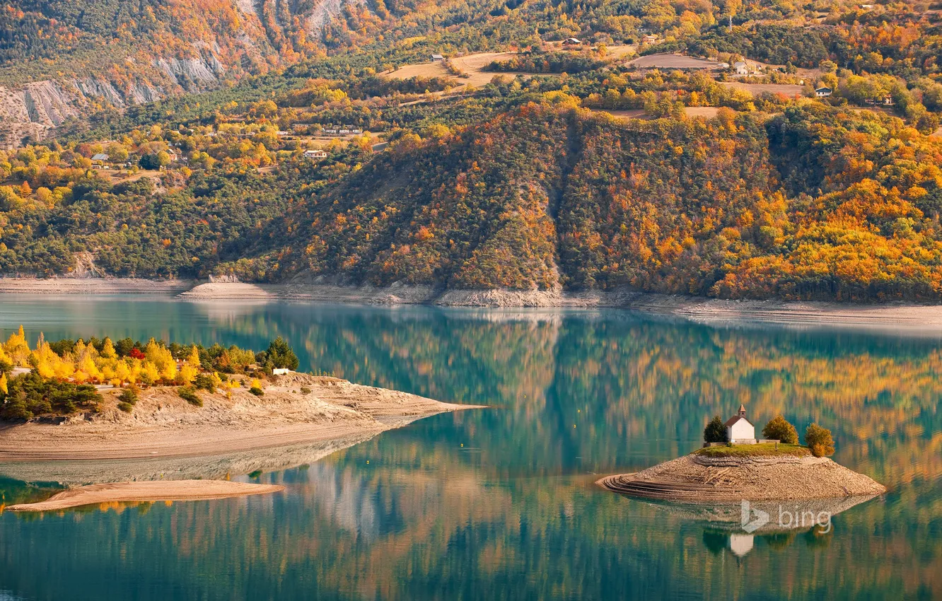 Фото обои осень, лес, горы, природа, река, остров, церковь, часовня