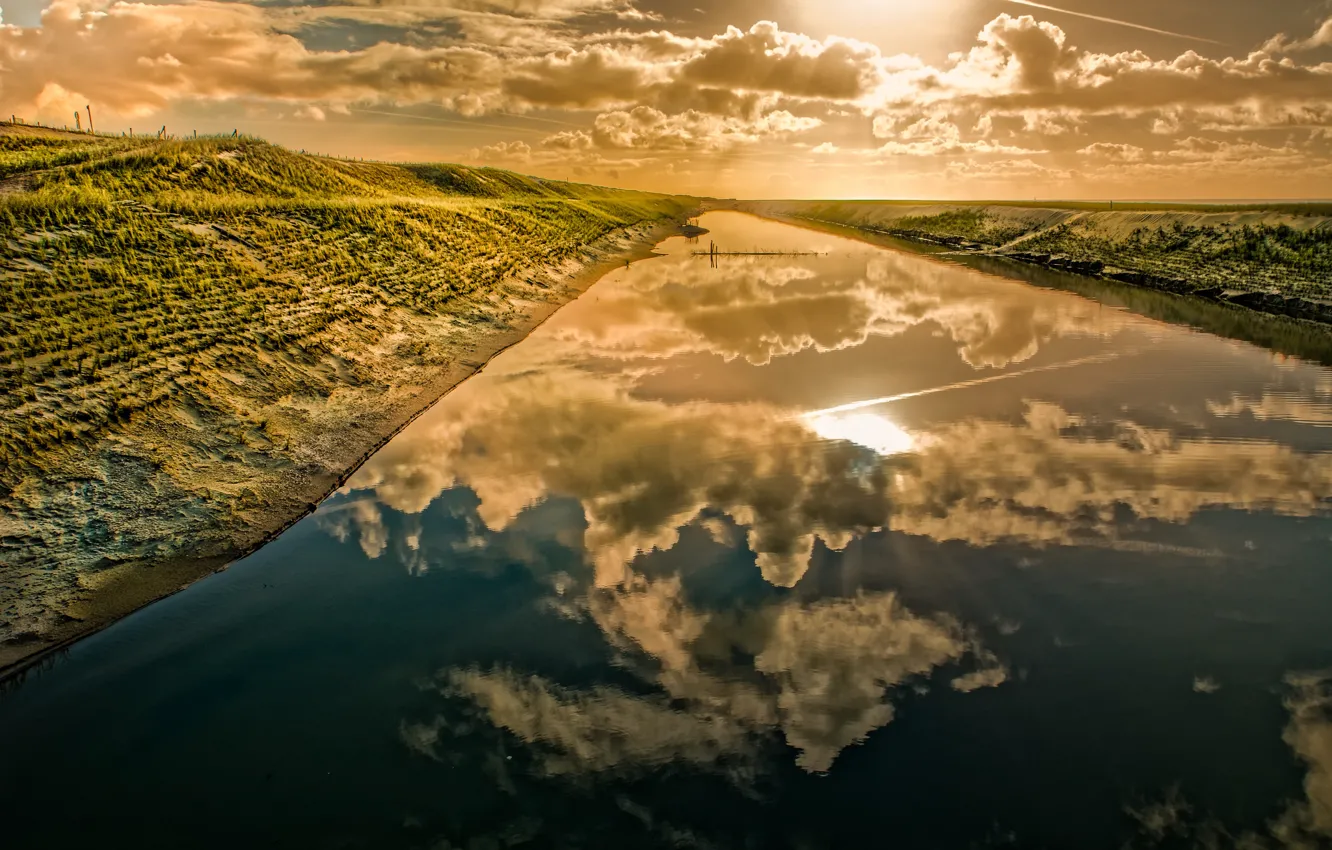 Фото обои вода, облака, пейзаж, отражение, красиво