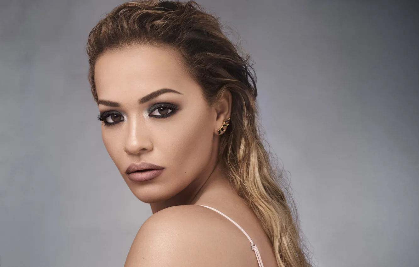 Фото обои портрет, певица, Rita Ora