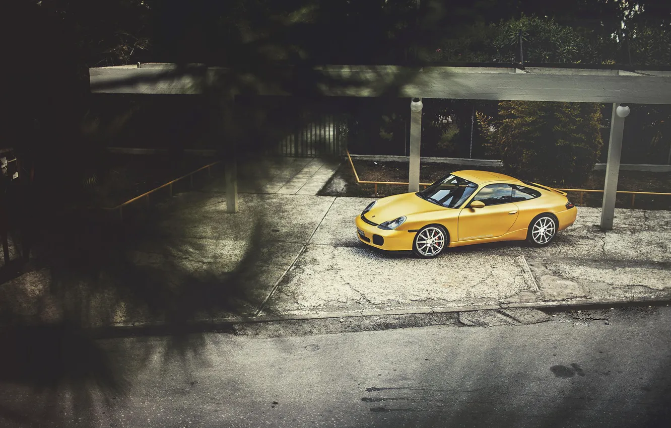 Фото обои Porsche, Порше, Carrera, Yellow, 996, Wildness