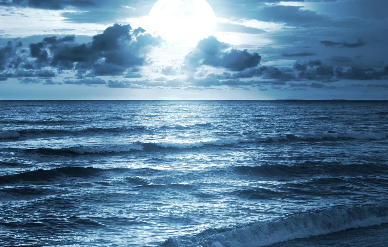 Фото обои море, волны, небо, облака, свет, луна, горизонт, прибой