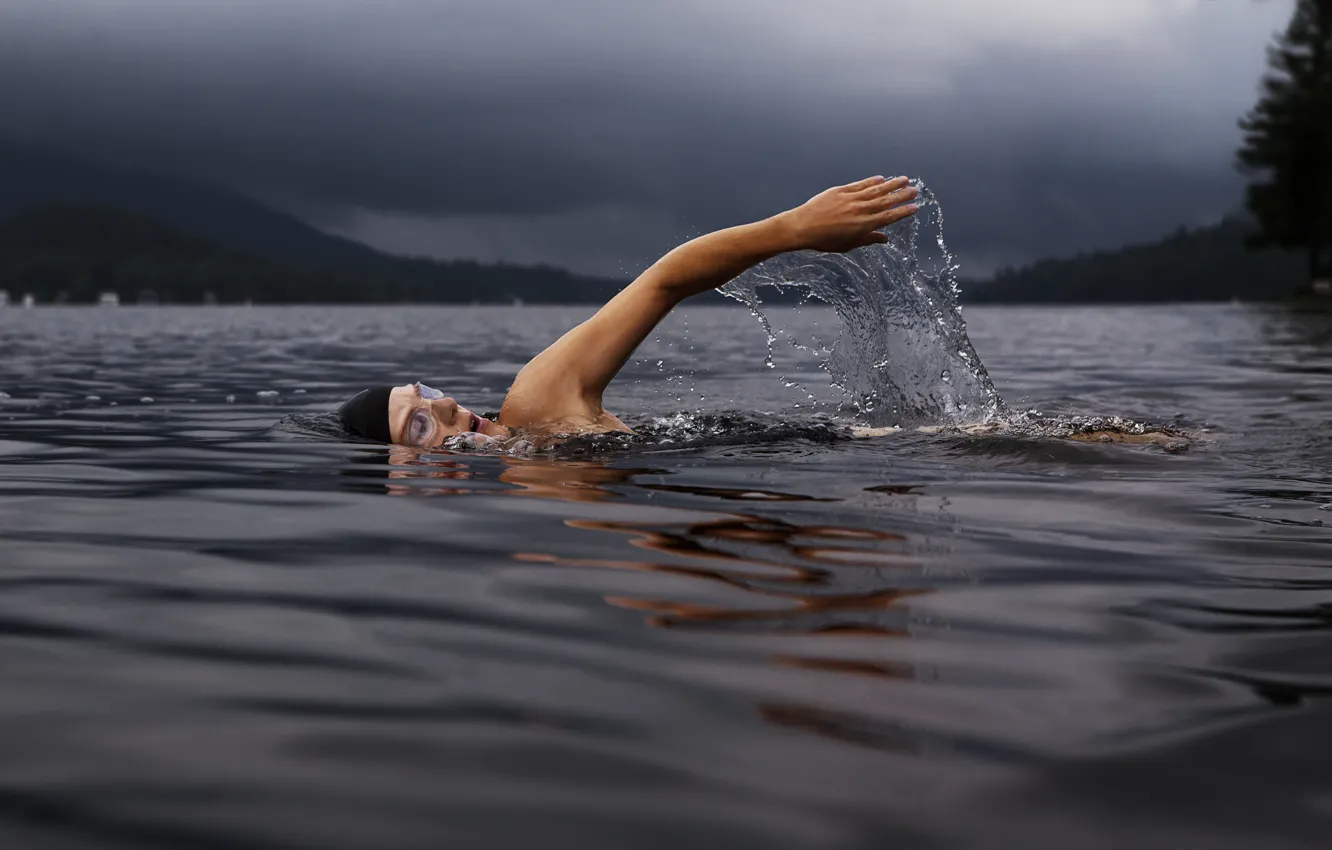 Фото обои water, man, hand, guy, male, stop motion, Lake Dunmore, swimmer