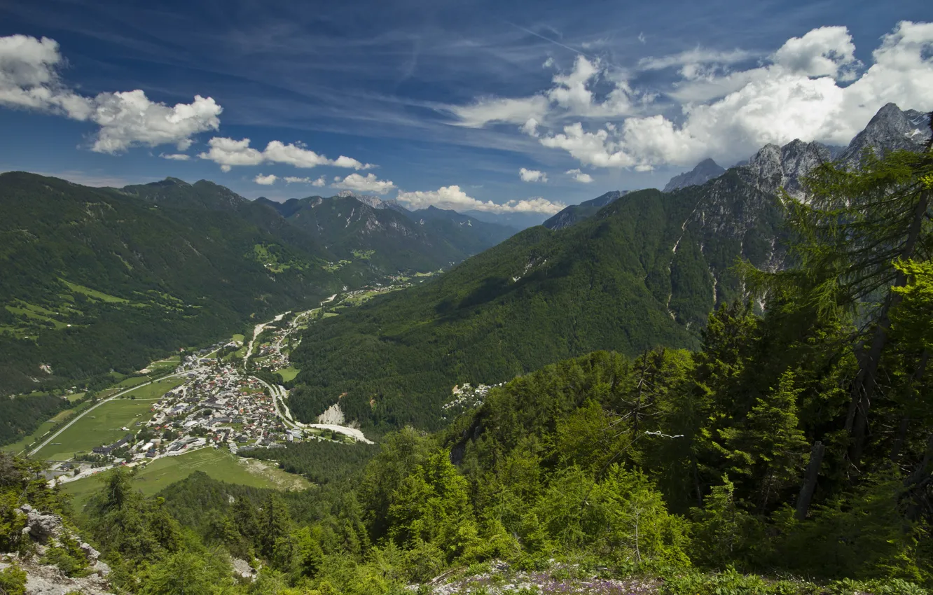 Фото обои горы, долина, панорама, городок, Словения, Slovenia, Kranjska Gora, Краньска-Гора