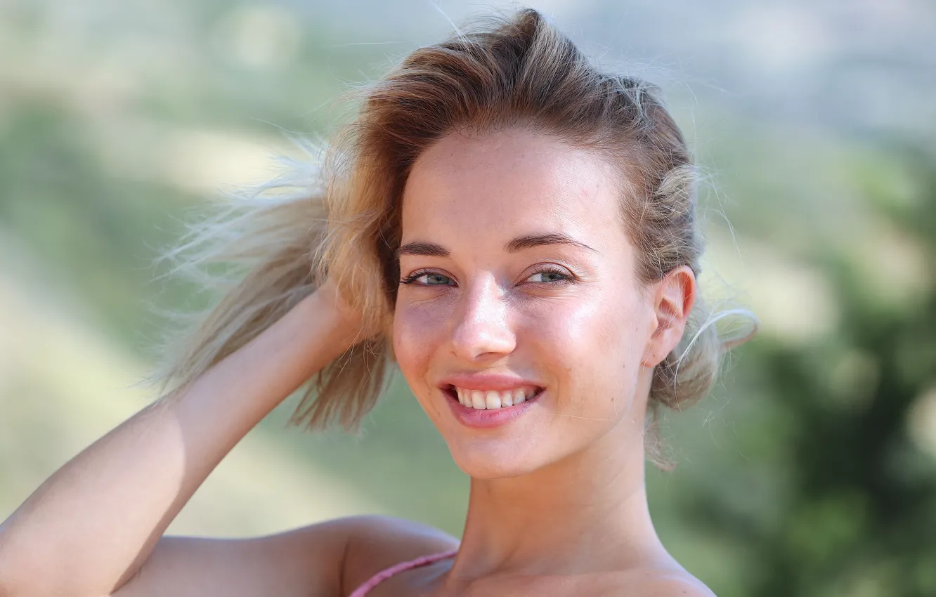 Фото обои Model, Smile, Close Up, Danica Jewels