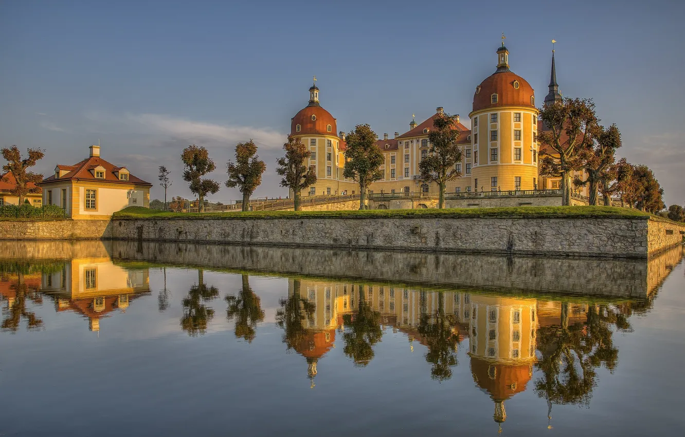 Фото обои вода, отражение, замок, Германия, Germany, Саксония, Морицбург, Saxony
