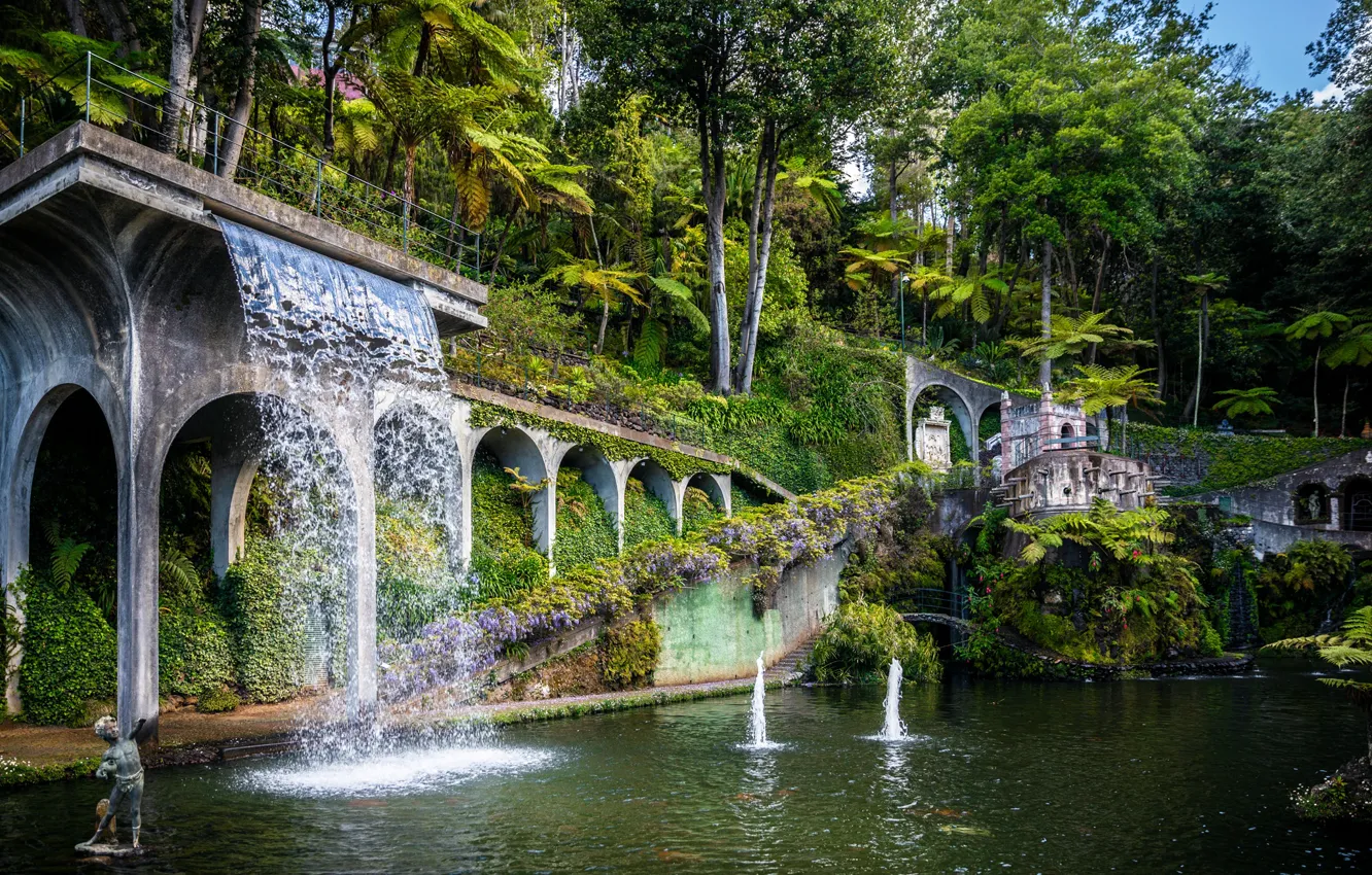 Фото обои пруд, парк, фонтан, Португалия, Мадейра, кои, Monte Palace Madeira