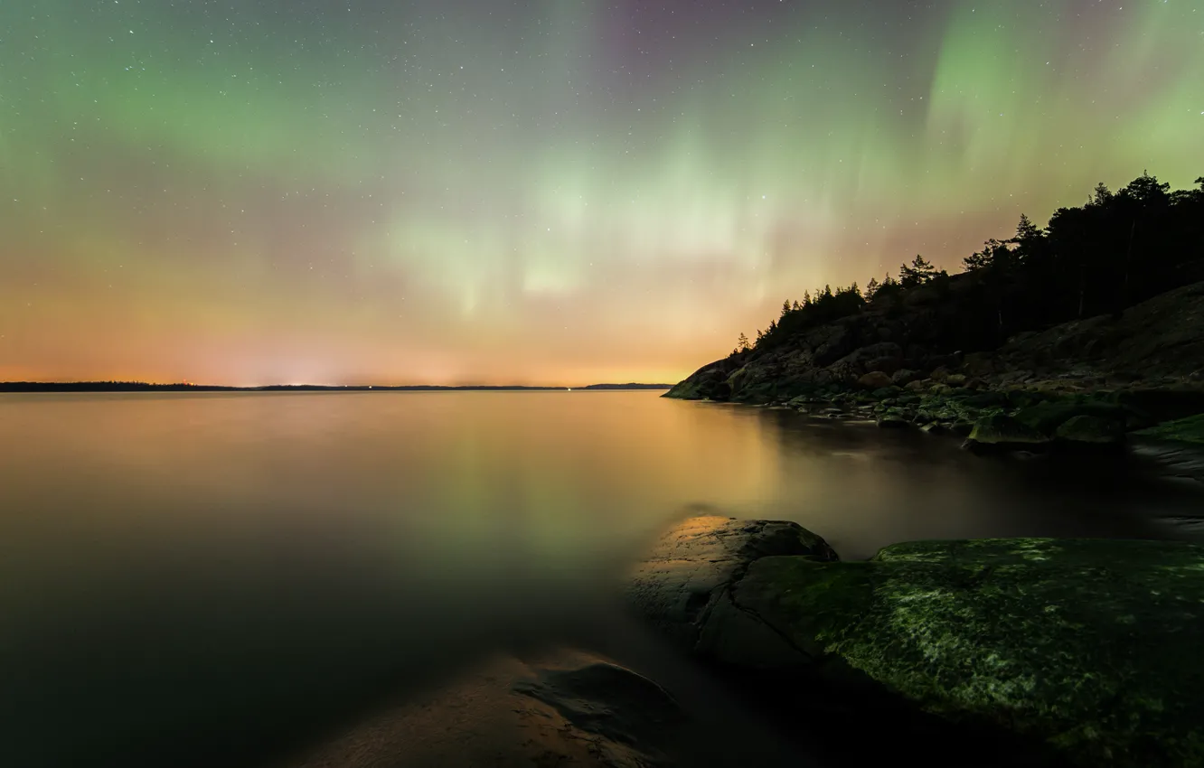 Фото обои небо, звезды, пейзаж, ночь, камни, северное сияние, Финляндия