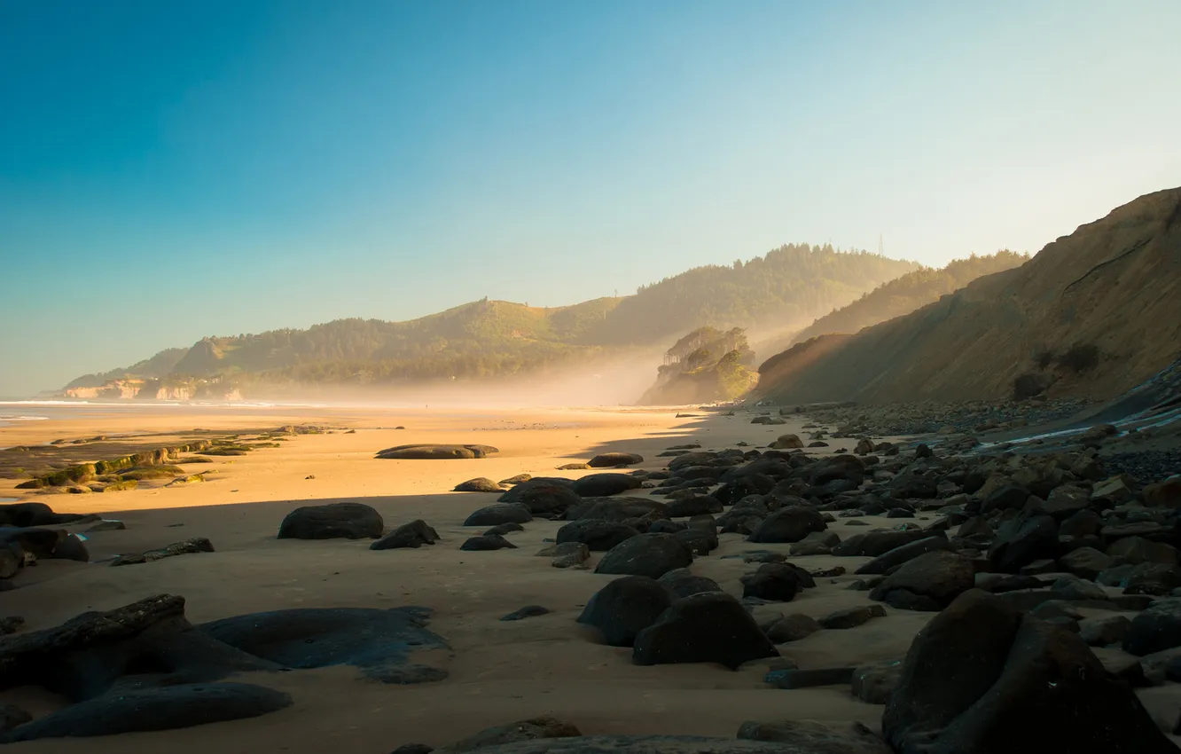 Фото обои песок, море, солнце, камни, холмы, берег, тень