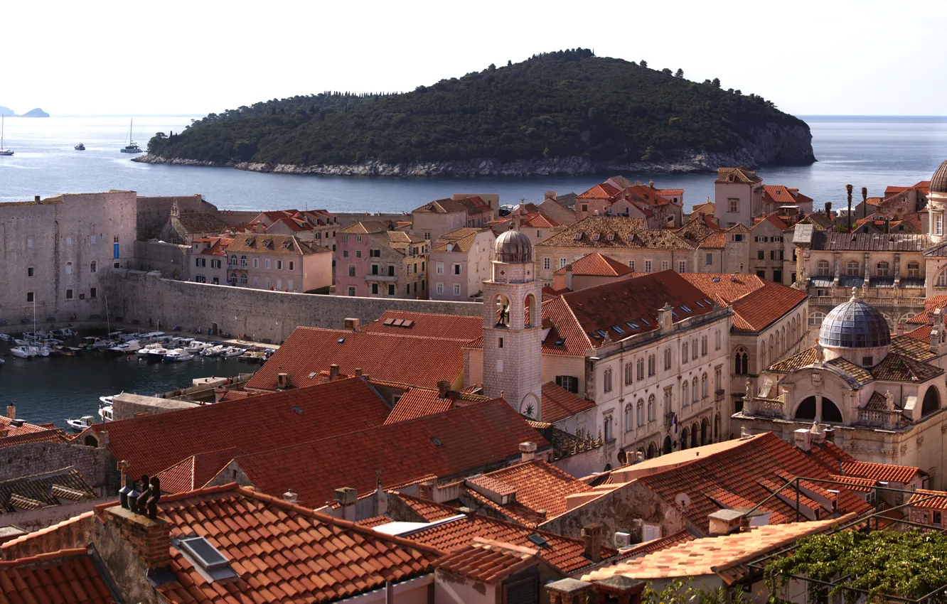 Фото обои остров, здания, дома, крыши, панорама, крепость, Хорватия, Croatia