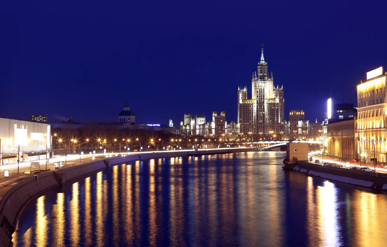 Фото обои река, Москва, набережная, высотка