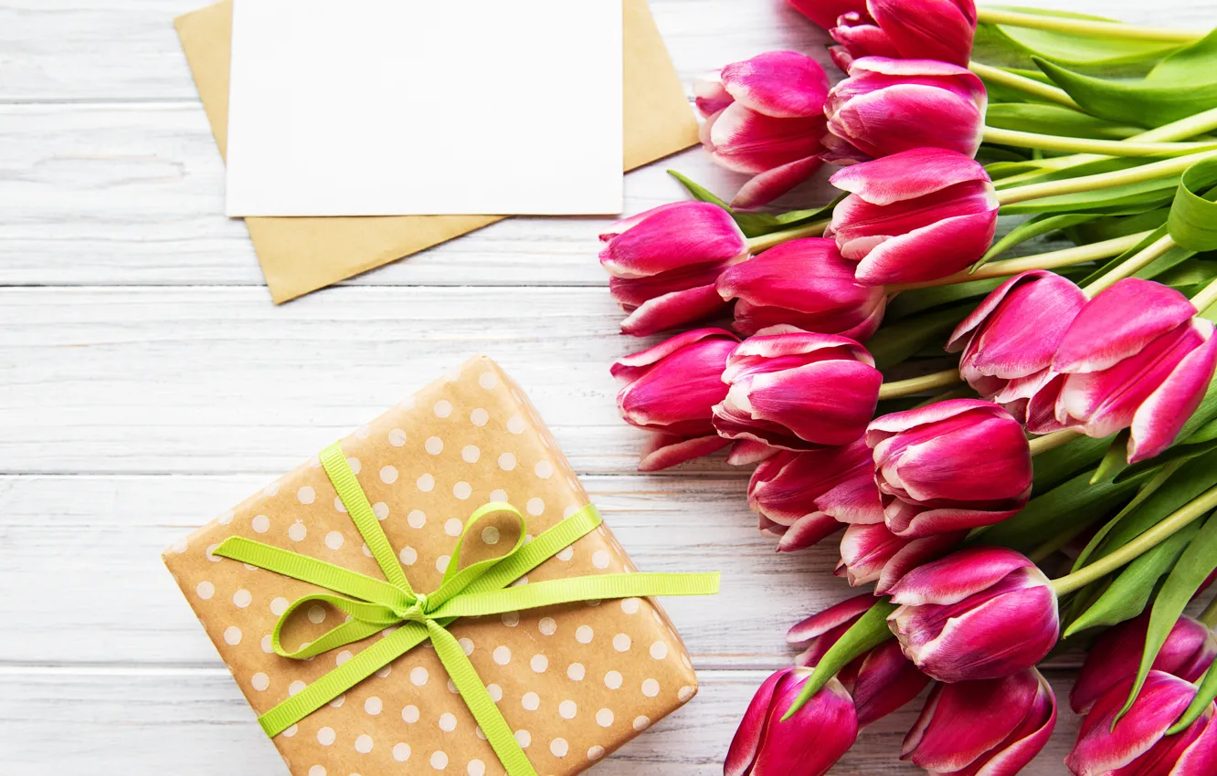 Фото обои подарок, букет, тюльпаны, Olena Rudo