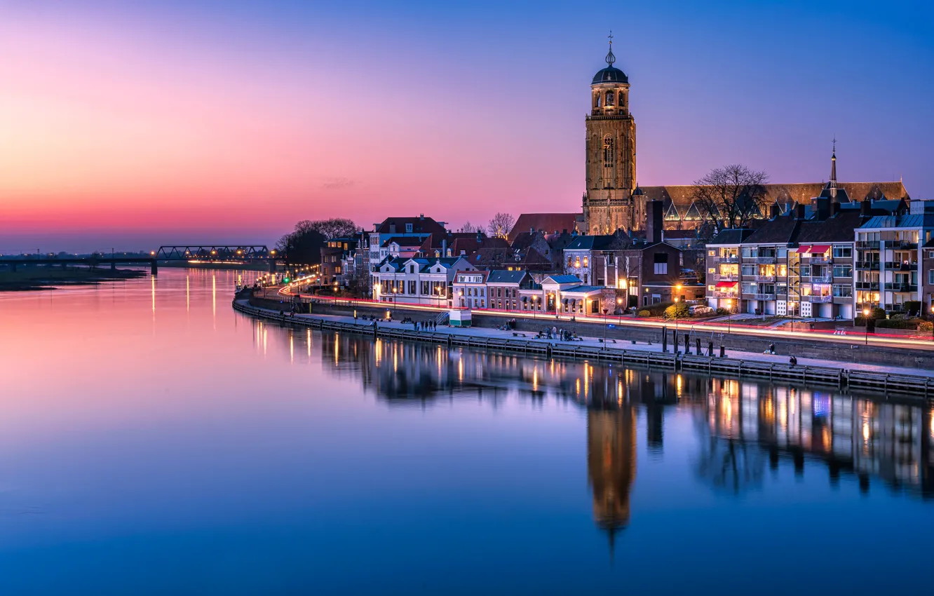 Фото обои закат, отражение, река, здания, дома, вечер, церковь, Нидерланды