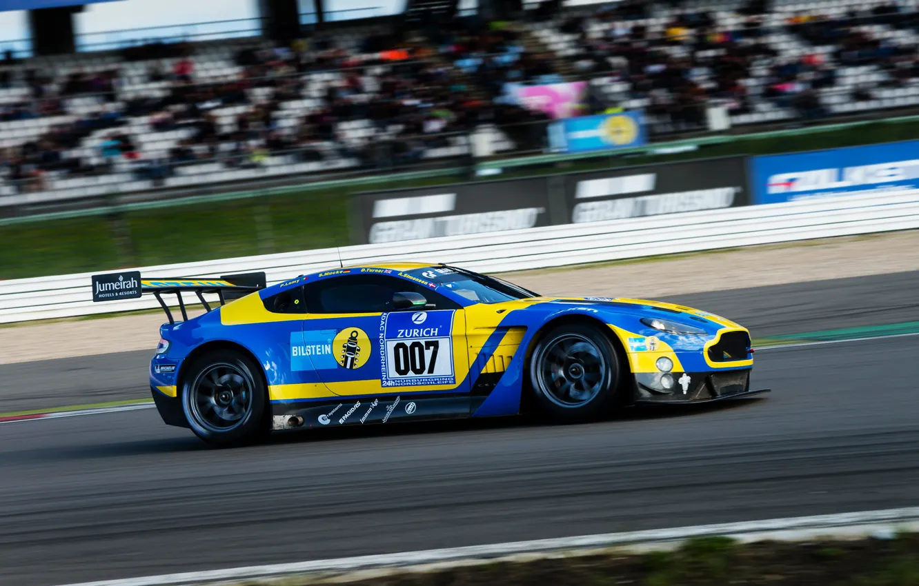 Фото обои астон мартин, race car, autowallpaper, Aston Martin V12 Vantage GT3, 2013 Nürburgring 24 hour race