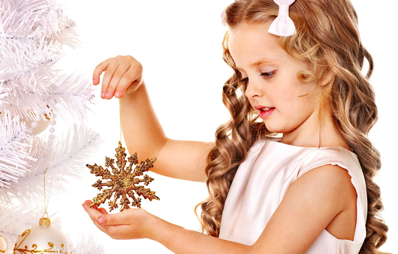 Фото обои праздник, игрушки, елка, ребенок, Новый Год, Рождество, девочка, Christmas
