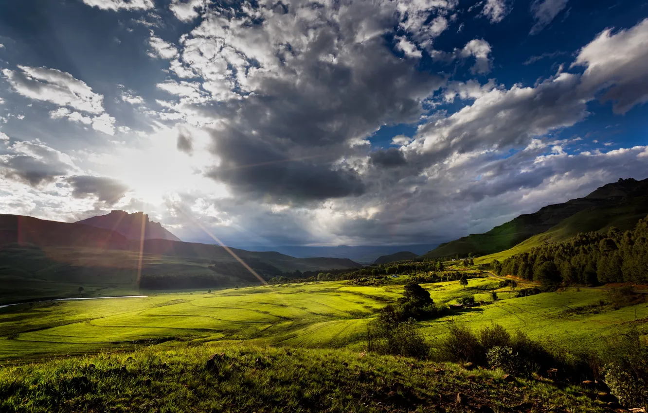 Фото обои солнце, облака, горы, долина, солнечные лучи, Южная Африка, провинция Квазулу-Натал, Kwa-Zulu Natal