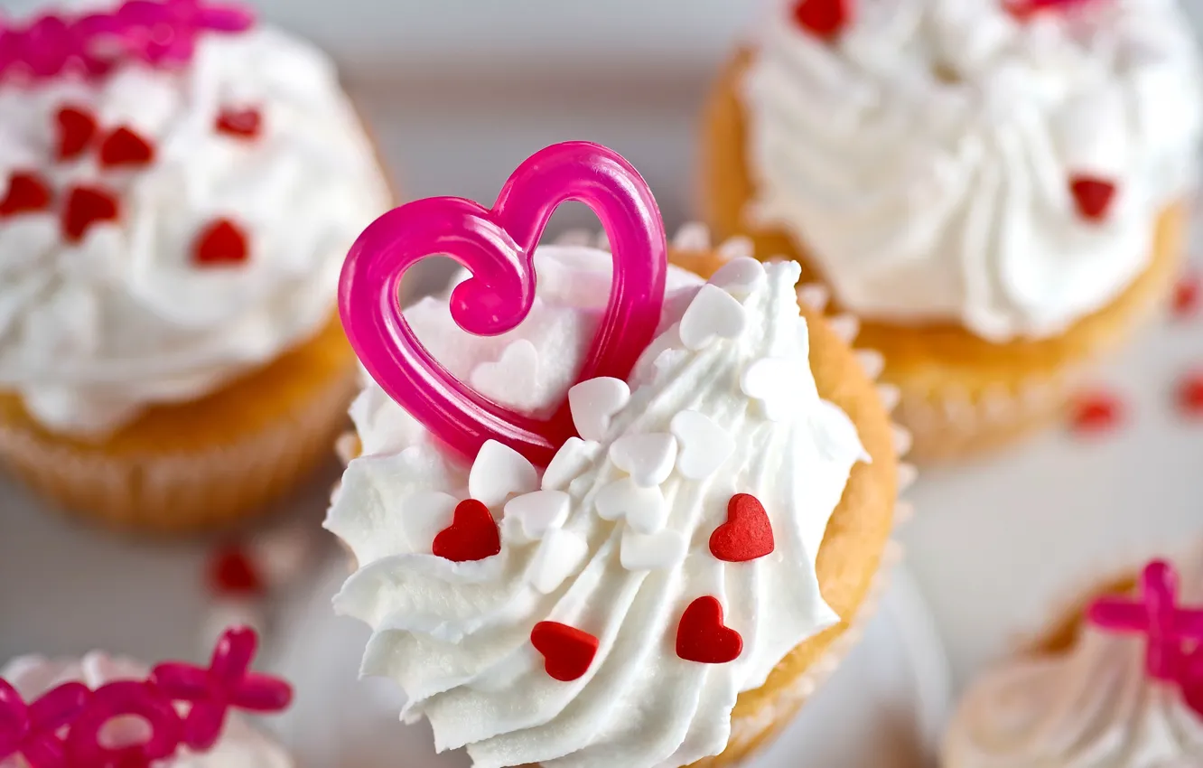 Фото обои сердце, сладости, украшение, пирожное, крем, десерт, кекс