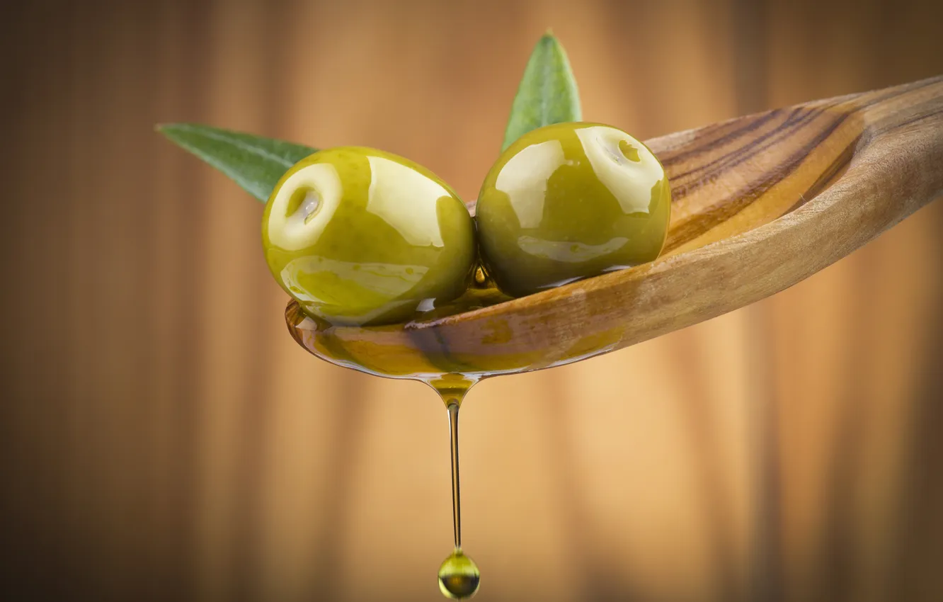 Фото обои зелень, масло, ложка, оливки, spoon, oil, greens, olives