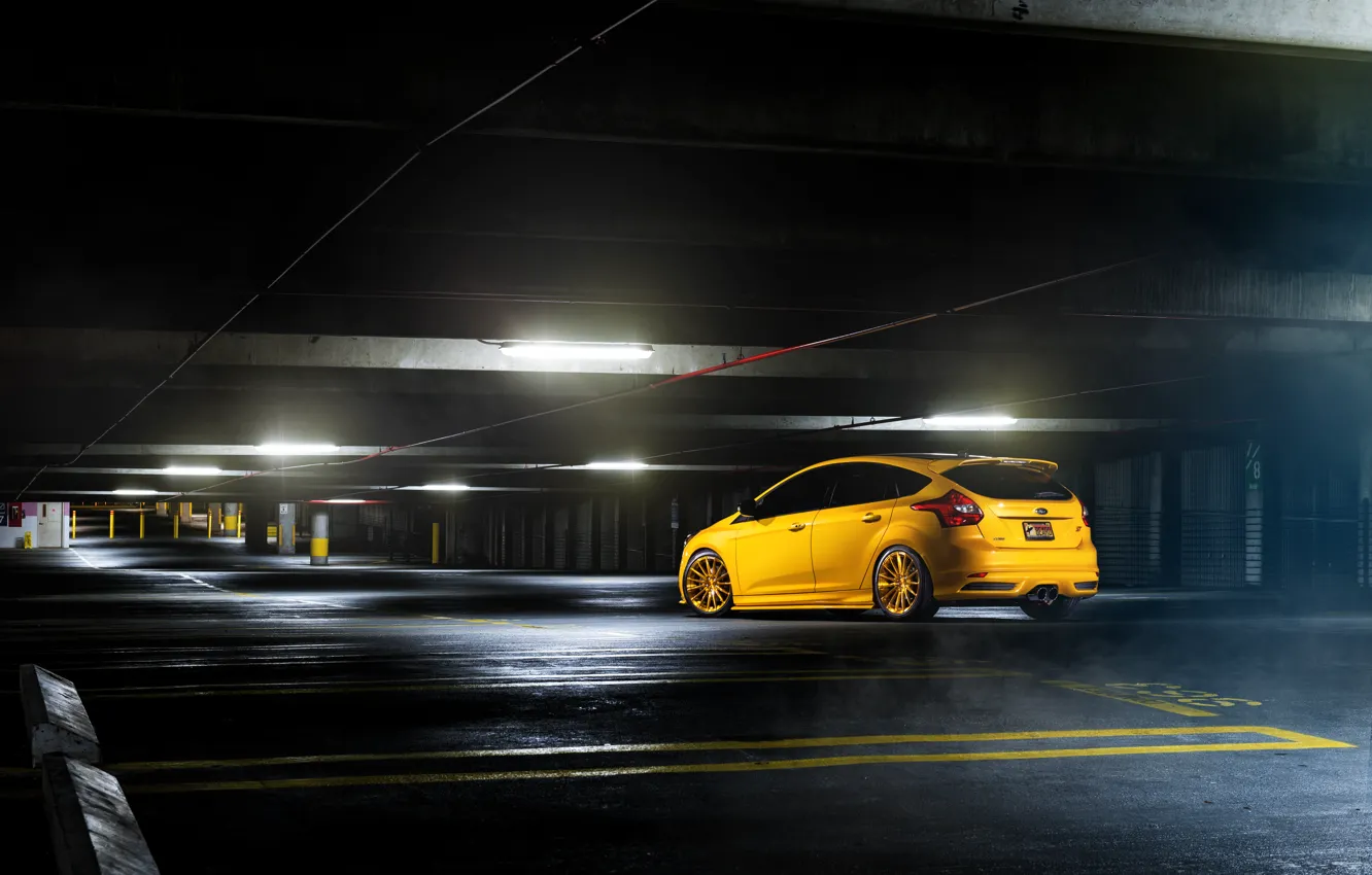 Фото обои Ford, фокус, парковка, Focus, форд, yellow