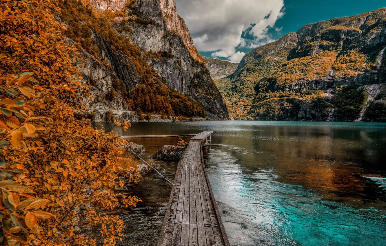 Фото обои осень, горы, озеро, причал, мостик