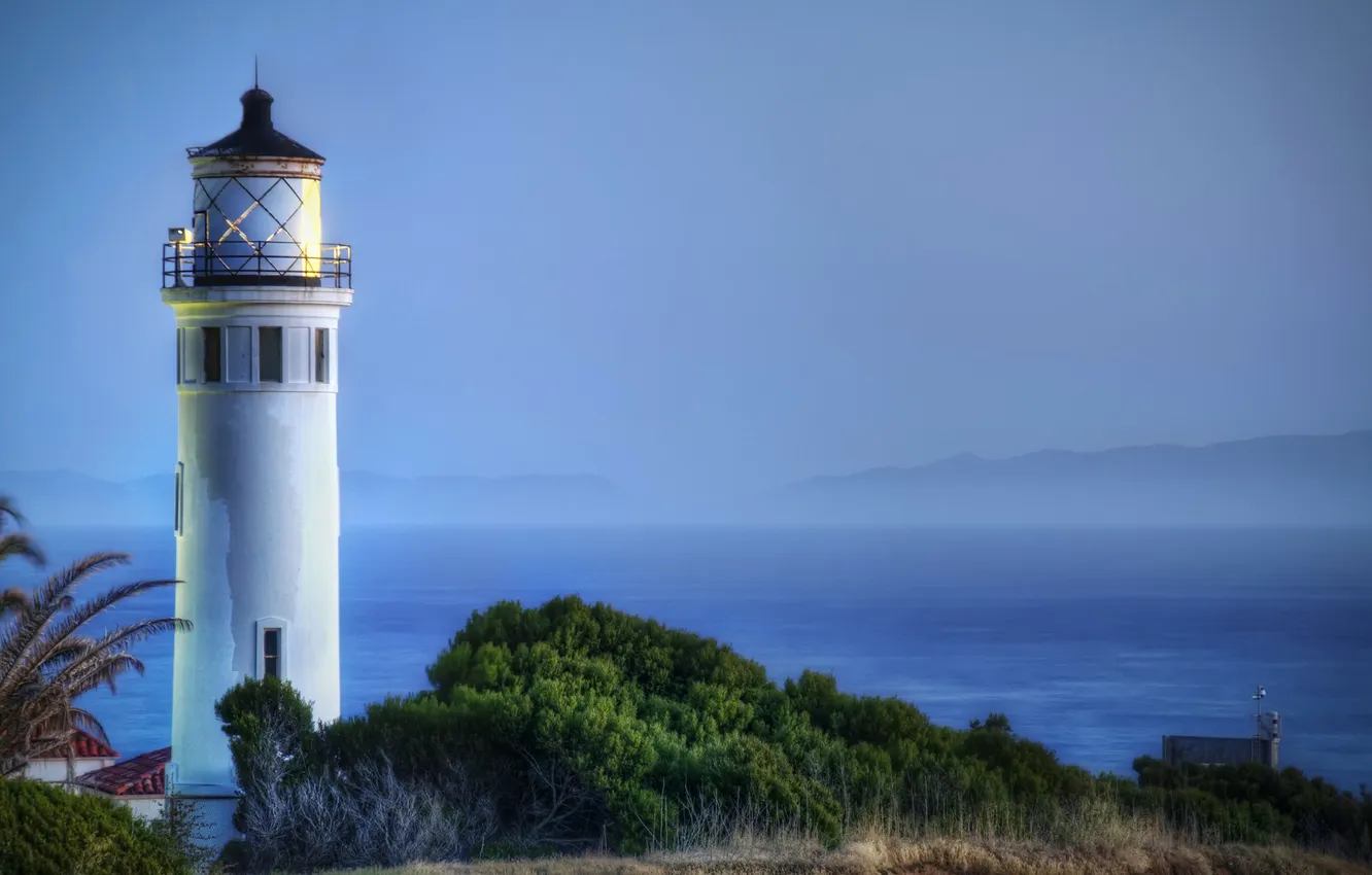 Фото обои море, небо, облака, деревья, горы, маяк, hdr, california