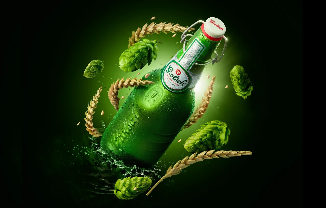 Фото обои Бутылка, Пиво, Темный фон, Bottle, Beer, Хмель, Grolsch, Splash green