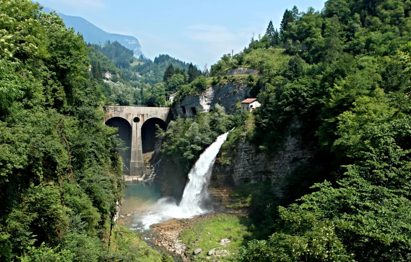 Фото обои деревья, горы, мост, скалы, водопад, Италия