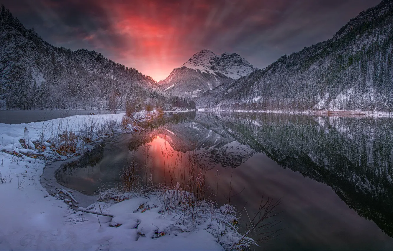 Фото обои зима, снег, закат, горы, отражение, река, Австрия, Альпы