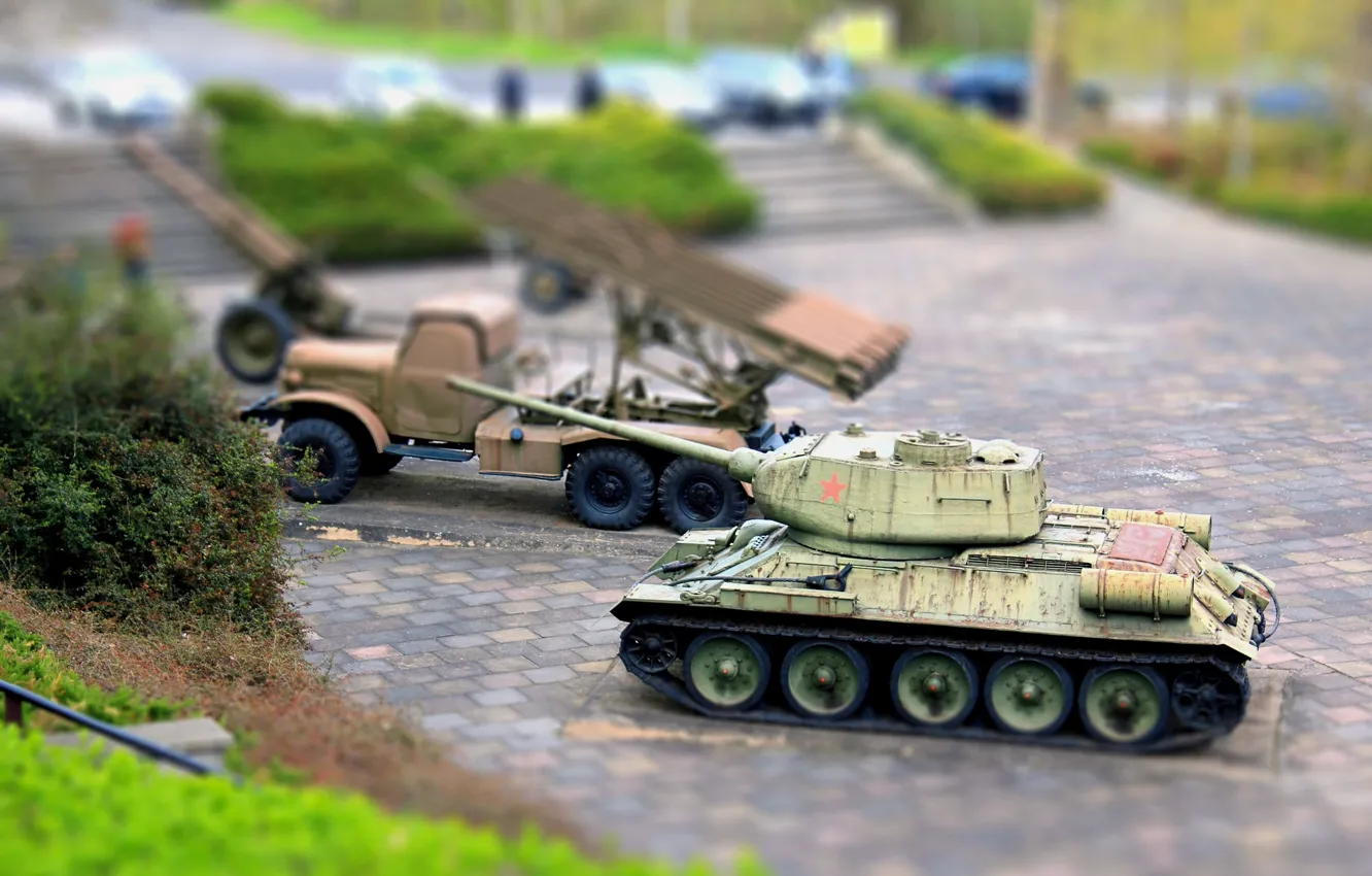 Фото обои Оружие, Танк, Т-34, tilt shift, Т34, Катюша, БМ-31-12