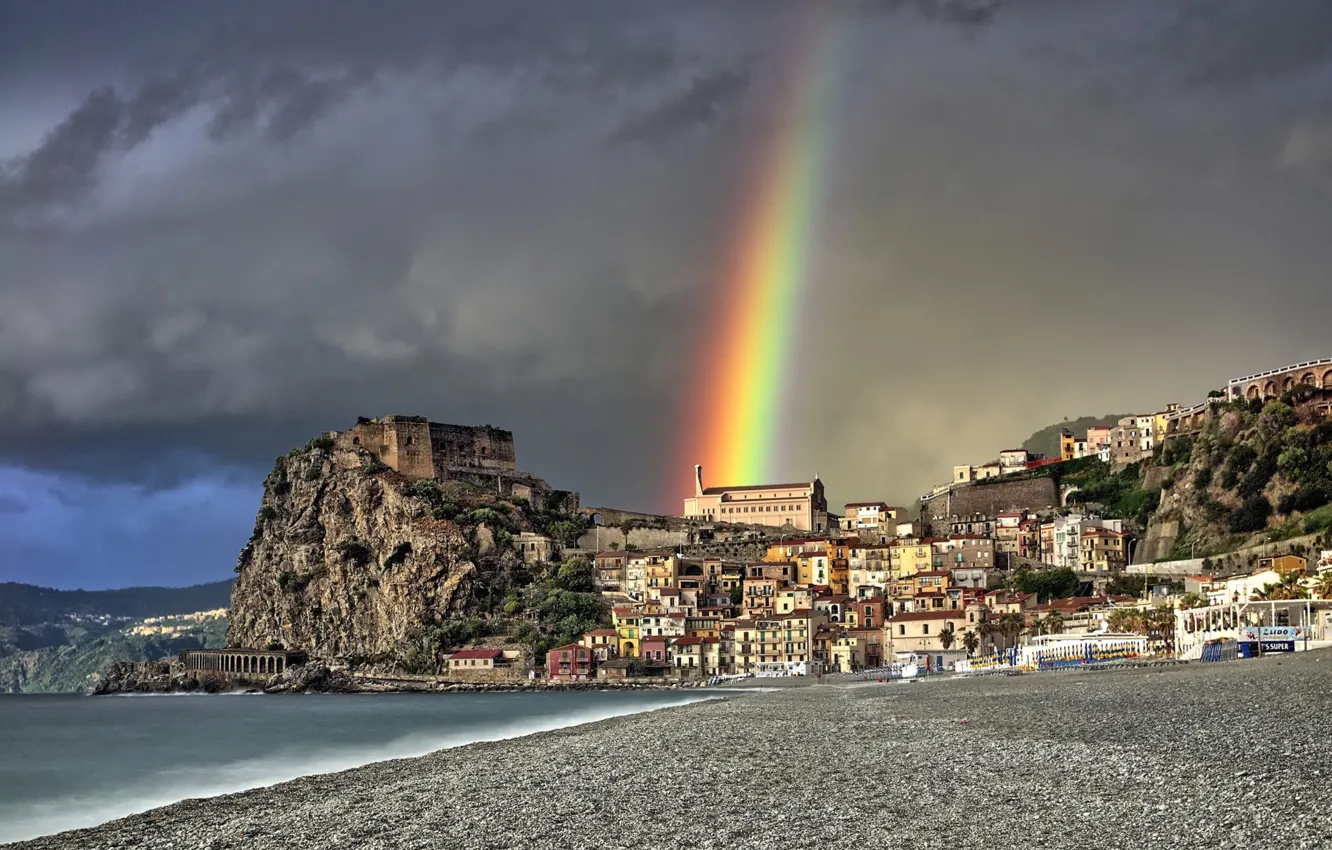 Фото обои море, пейзаж, скалы, берег, дома, радуга, Италия, коммуна