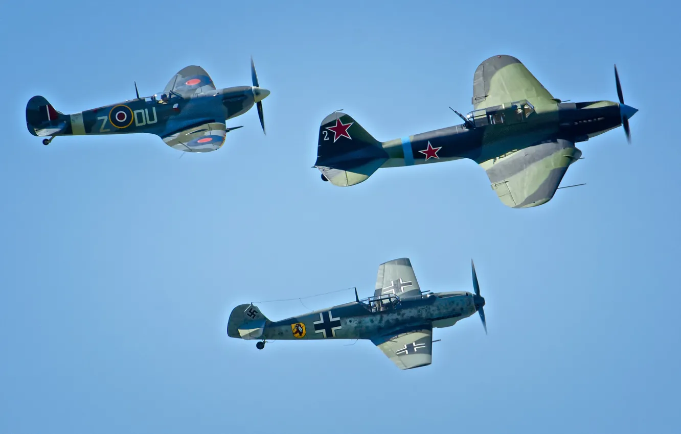 Фото обои истребители, полёт, Spitfire, Мессершмитт, IL-2 Sturmovik